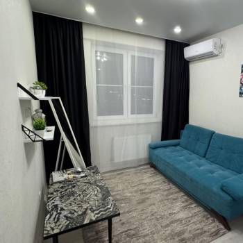 Сдается 1-комнатная квартира, 41,7 м²