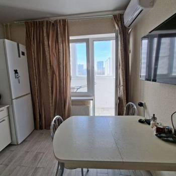 Сдается 2-х комнатная квартира, 56 м²