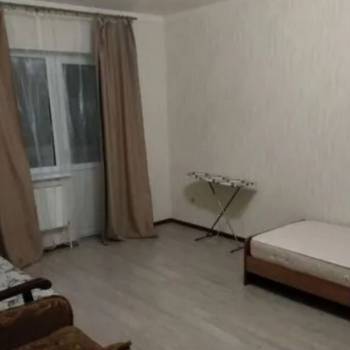 Сдается 1-комнатная квартира, 44 м²