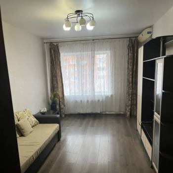 Сдается 2-х комнатная квартира, 64 м²