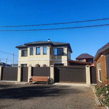Продается Дом, 156 м²