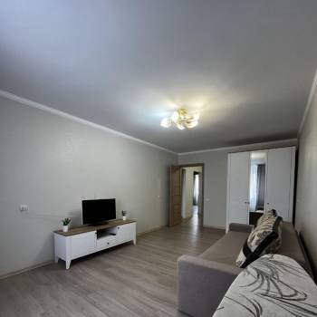 Сдается 2-х комнатная квартира, 67 м²