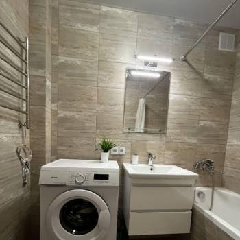 Сдается 2-х комнатная квартира, 67 м²
