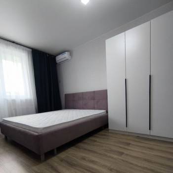 Сдается 1-комнатная квартира, 39 м²