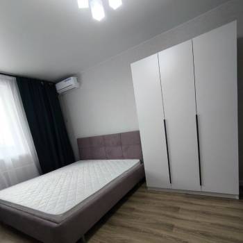 Сдается 1-комнатная квартира, 39 м²
