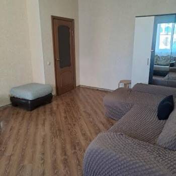 Сдается 1-комнатная квартира, 48 м²