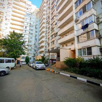 Продается 1-комнатная квартира, 40 м²