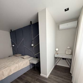 Продается Многокомнатная квартира, 90,3 м²