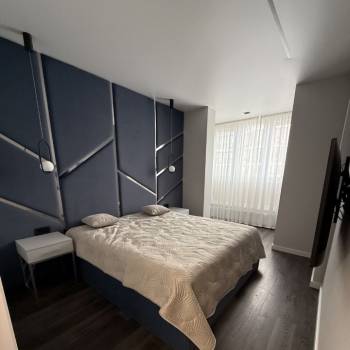 Продается Многокомнатная квартира, 90,3 м²