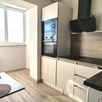 Продается 1-комнатная квартира, 27 м²