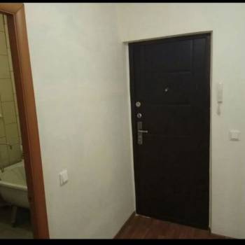 Продается 1-комнатная квартира, 37 м²