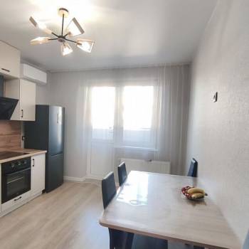 Сдается 2-х комнатная квартира, 68 м²