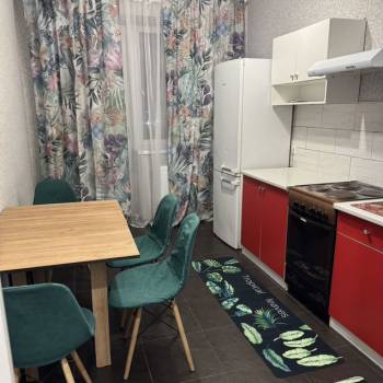 Сдается 1-комнатная квартира, 32 м²
