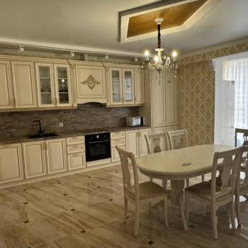 Сдается Многокомнатная квартира, 116 м²
