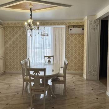 Сдается Многокомнатная квартира, 116 м²