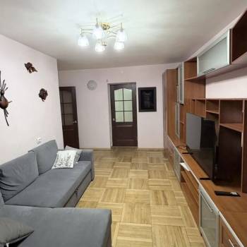 Сдается Многокомнатная квартира, 58 м²