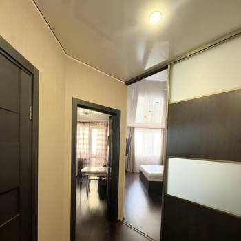 Сдается 1-комнатная квартира, 43 м²