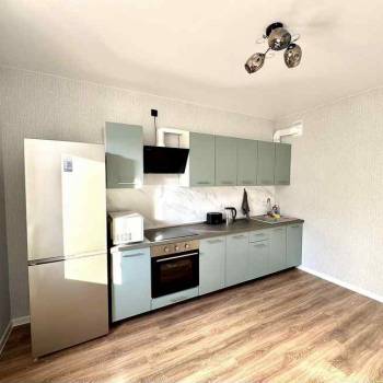 Сдается 1-комнатная квартира, 42 м²