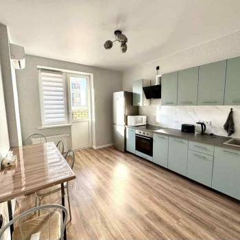 Сдается 1-комнатная квартира, 42 м²