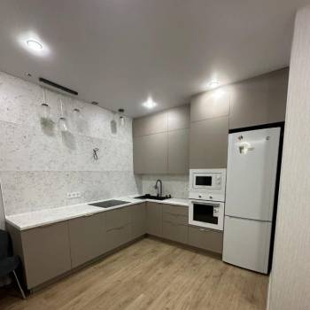 Сдается 2-х комнатная квартира, 59 м²