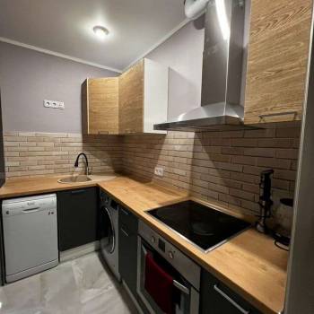Сдается 2-х комнатная квартира, 70 м²