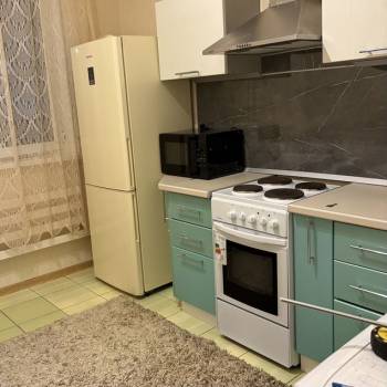 Сдается 1-комнатная квартира, 40 м²