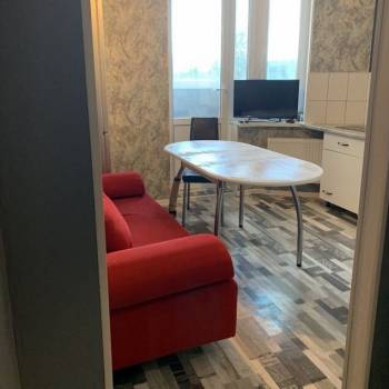 Продается 1-комнатная квартира, 40 м²