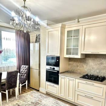 Продается 1-комнатная квартира, 45,3 м²