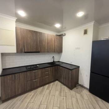 Сдается 1-комнатная квартира, 43 м²