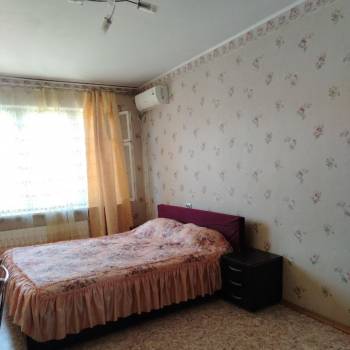 Сдается 1-комнатная квартира, 39 м²