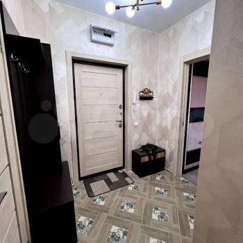 Сдается 1-комнатная квартира, 43 м²