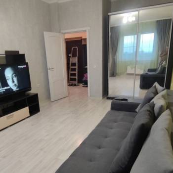 Сдается 1-комнатная квартира, 45 м²