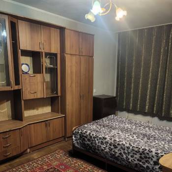 Сдается Многокомнатная квартира, 60 м²