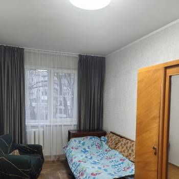 Сдается Многокомнатная квартира, 60 м²