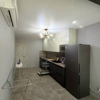 Сдается 1-комнатная квартира, 51 м²