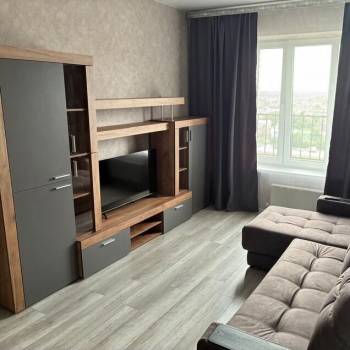 Сдается 1-комнатная квартира, 38 м²