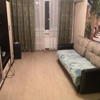 Сдается 1-комнатная квартира, 42 м²