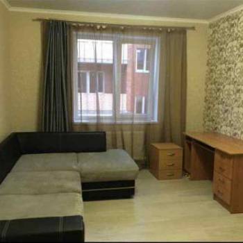 Сдается 1-комнатная квартира, 37 м²