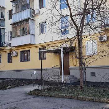 Сдается Многокомнатная квартира, 60 м²