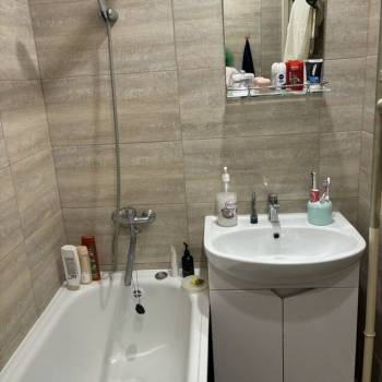 Сдается 2-х комнатная квартира, 58 м²