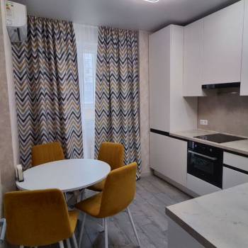 Сдается 2-х комнатная квартира, 55,8 м²