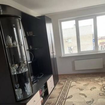 Сдается 2-х комнатная квартира, 60 м²