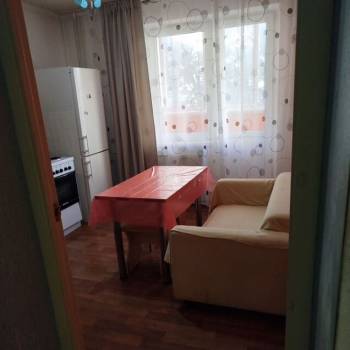 Сдается 1-комнатная квартира, 35 м²