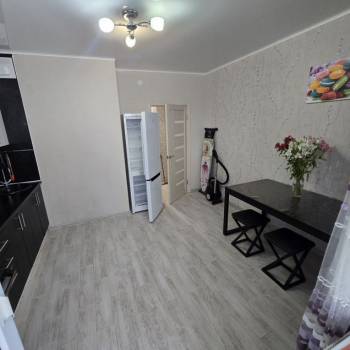 Сдается 1-комнатная квартира, 42,1 м²
