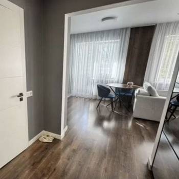 Продается 1-комнатная квартира, 38,4 м²