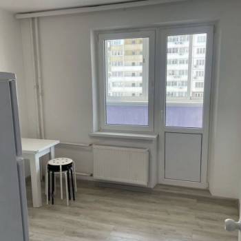 Продается 1-комнатная квартира, 38 м²