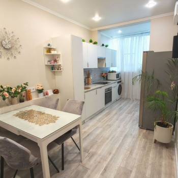 Продается 2-х комнатная квартира, 61 м²