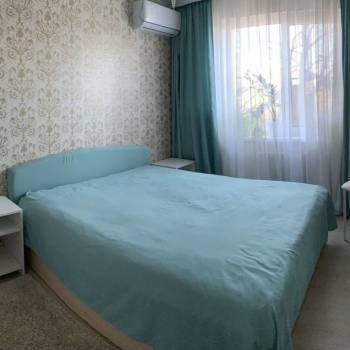 Продается 1-комнатная квартира, 40 м²
