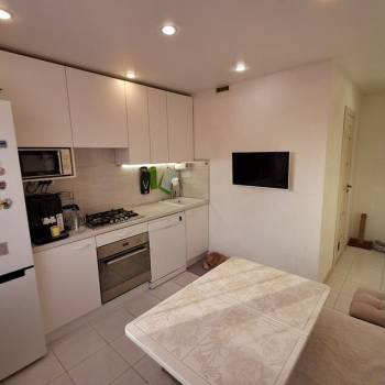 Продается 2-х комнатная квартира, 48 м²