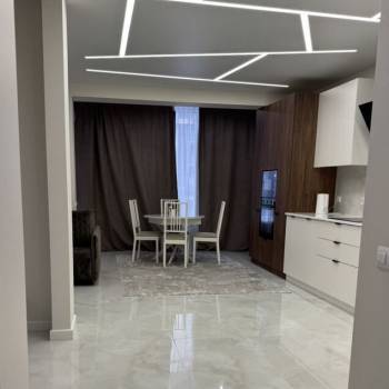 Сдается 1-комнатная квартира, 42 м²